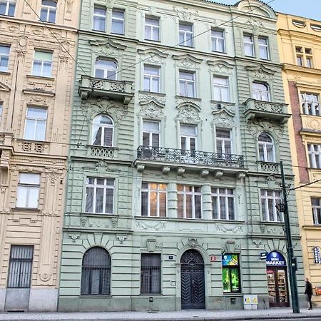 Krizovnicka Apartment Praag Buitenkant foto