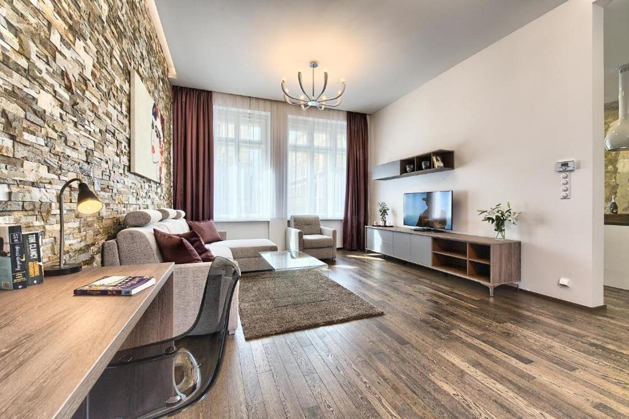 Krizovnicka Apartment Praag Buitenkant foto