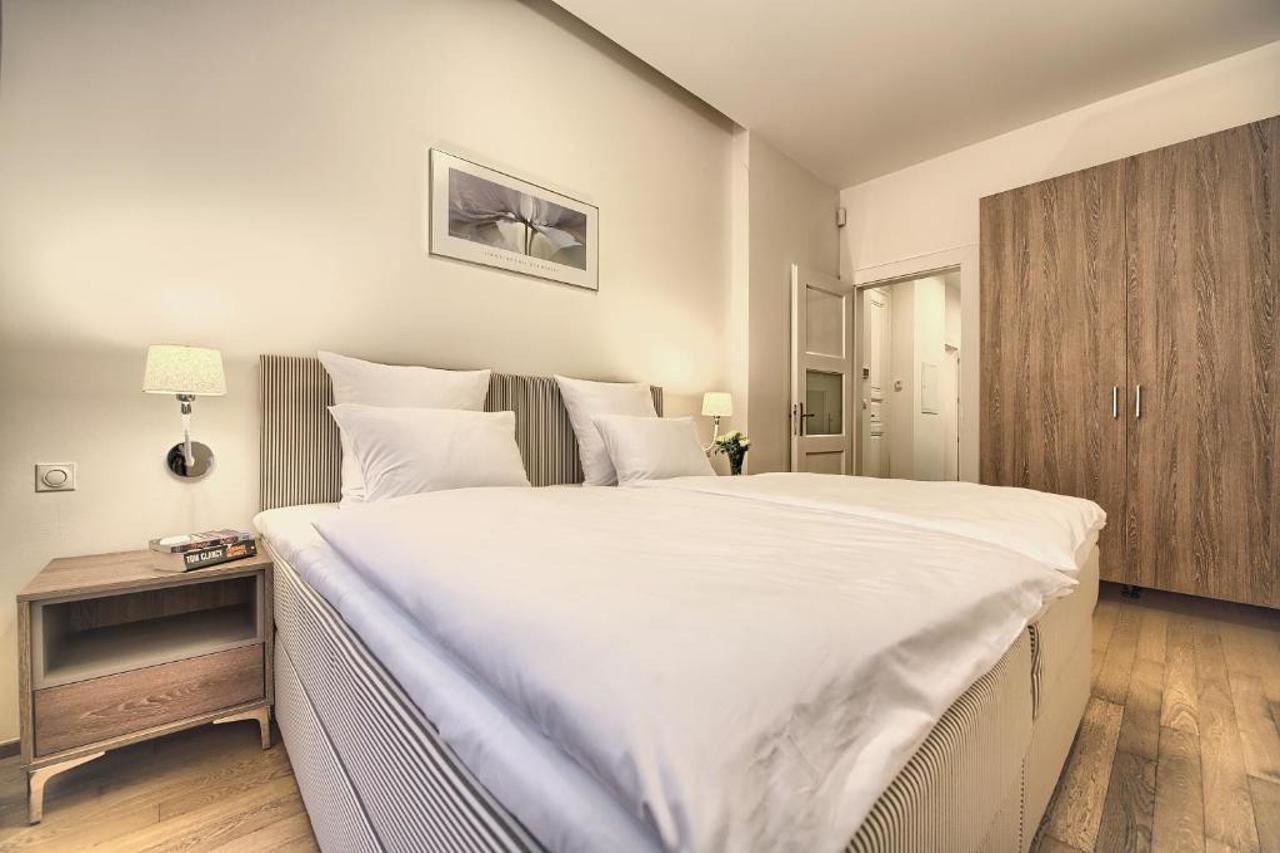 Krizovnicka Apartment Praag Buitenkant foto